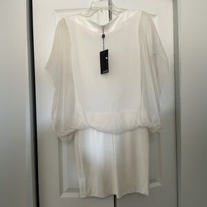Analili NWT Chic White Women's Top